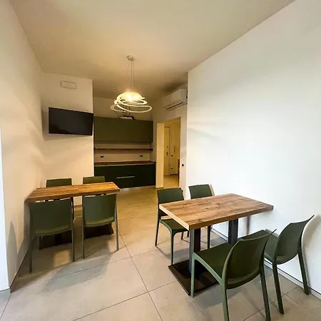 L'acquario לינה וארוחת בוקר