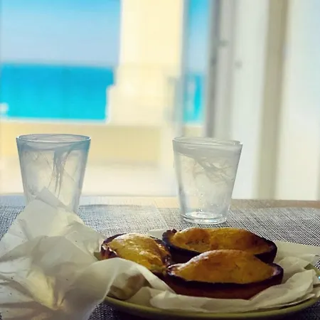 Alojamento de Acomodação e Pequeno-almoço L'acquario 3*