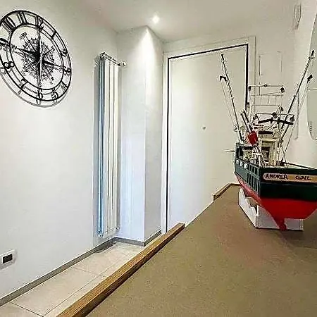 Nocleg ze śniadaniem L'acquario 3*