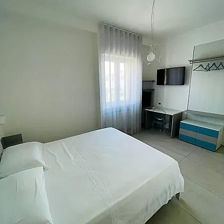 Nocleg ze śniadaniem L'acquario 3*