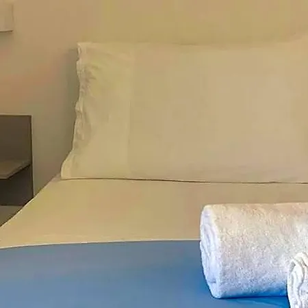 Nocleg ze śniadaniem L'acquario 3*